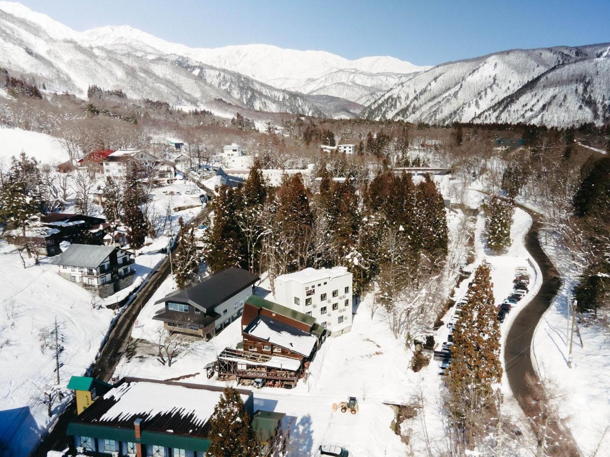 Alp Lodge Hakuba Ngoại thất bức ảnh