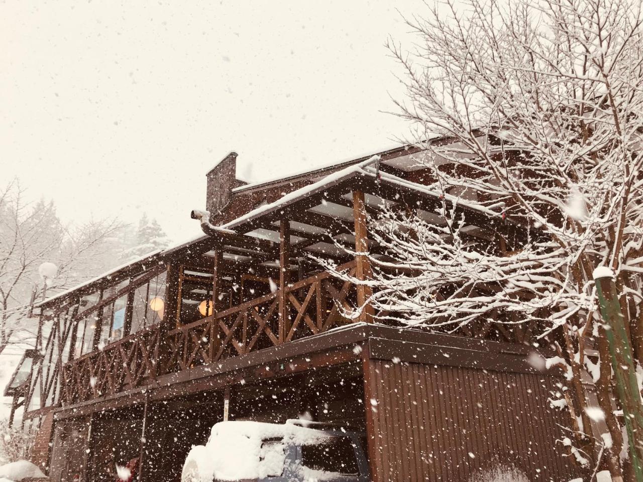 Alp Lodge Hakuba Ngoại thất bức ảnh